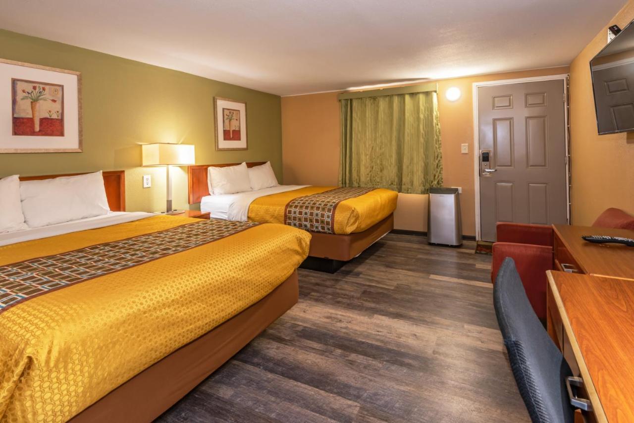 Town Motel Forks Zewnętrze zdjęcie